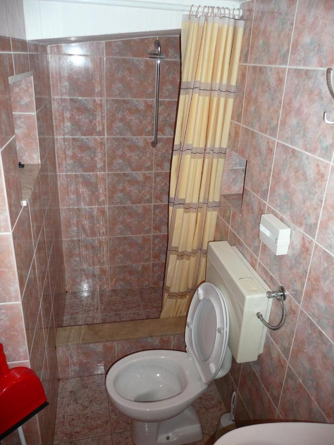 Studio Apartman Podgora Eksteriør billede