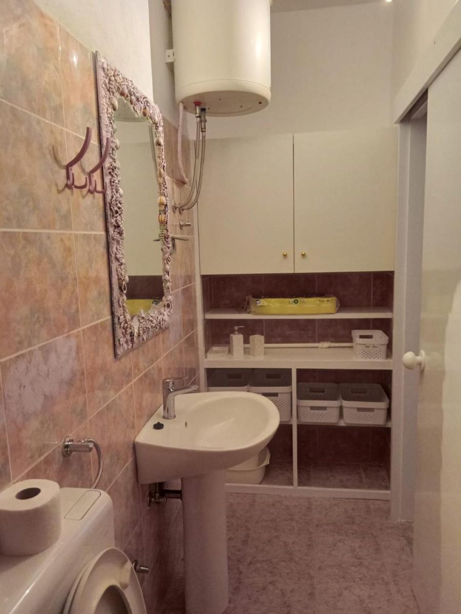 Studio Apartman Podgora Eksteriør billede